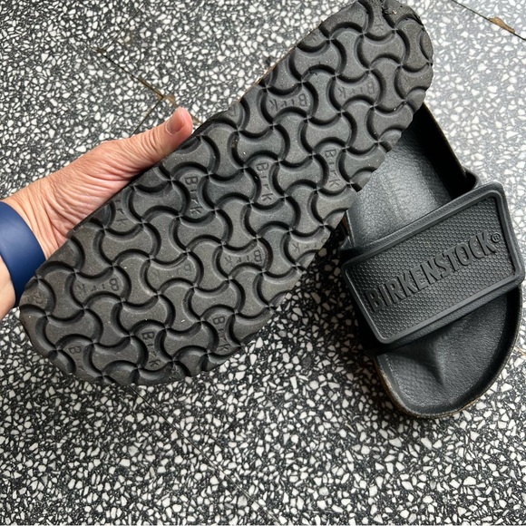 Birkenstock Men's Classic Black Slides - Picture 3 of 3